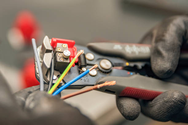 Best Affordable Emergency Electrician  in Cedar Bluff, AL