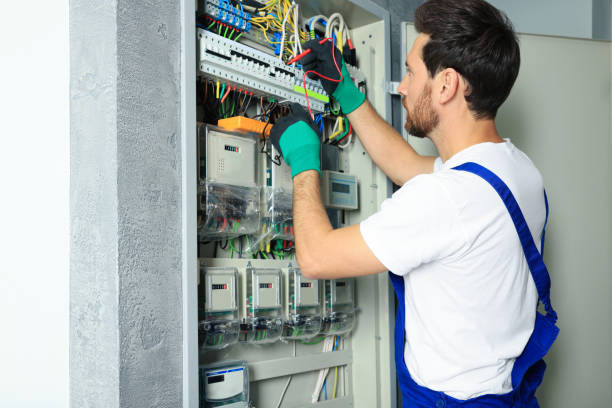 Best Circuit Breaker Repair  in Cedar Bluff, AL